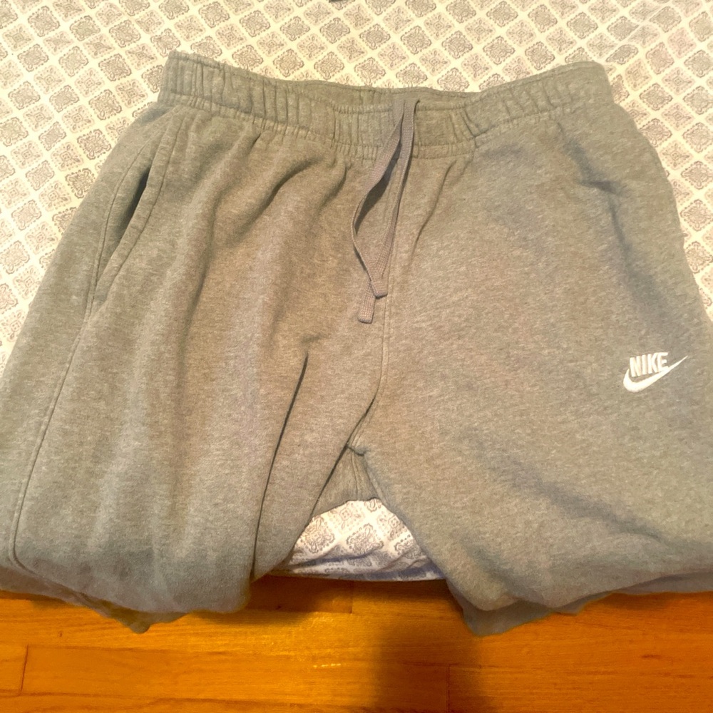 Nike wide leg joggers